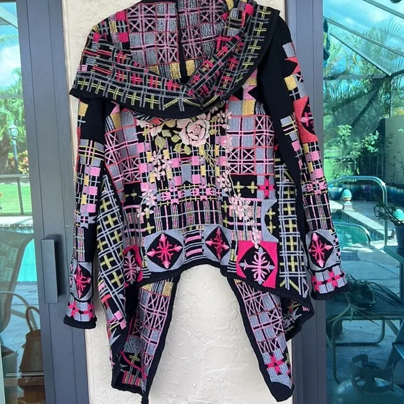 JOHNNY Was BN w tags sweater/ cardigan - Picture 5 of 9